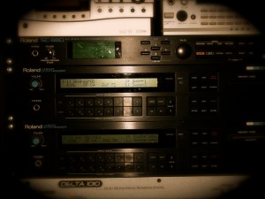 A photo I took of part of my audio rack.  You can see 1 Roland SC-880 and 2 Roland D-550s.