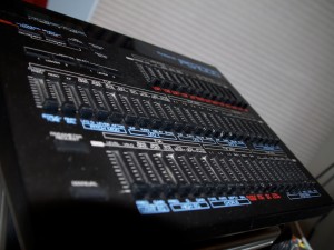 Another photo of the Roland PG-1000 LA Programmer