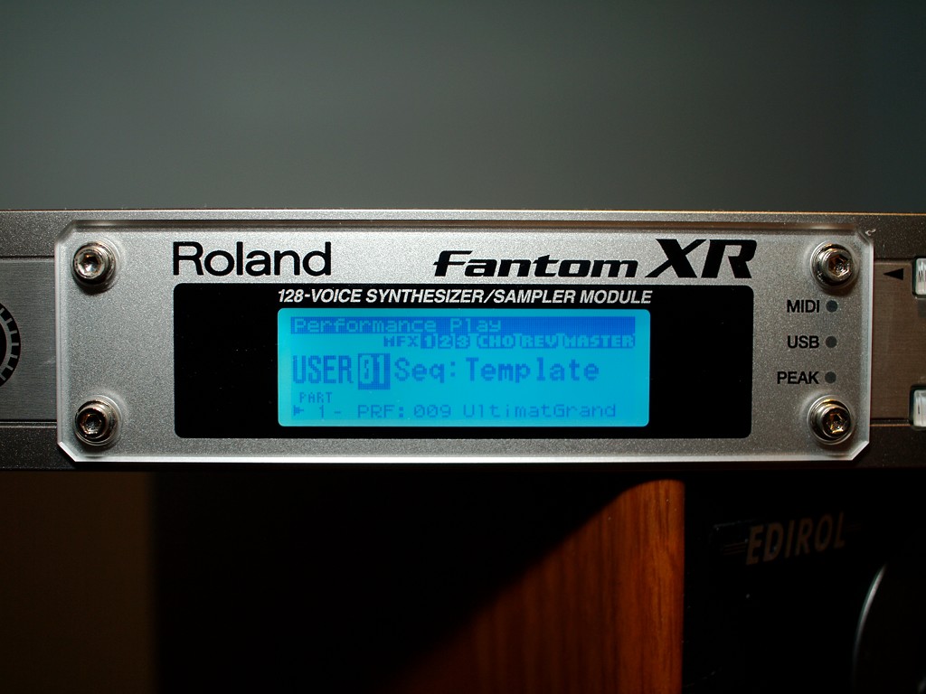 Synth-Studio Weblog » Roland Fantom XR