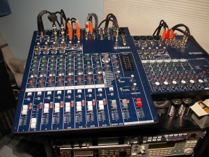 Yamaha MG124cx Mixer